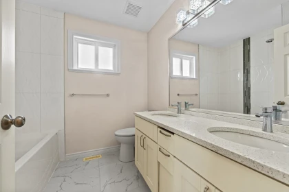 Loft / Bonus Room Photo of 15488 108a Avenue, Surrey, BC