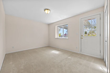 Powder Room Photo of 15488 108a Avenue, Surrey, BC