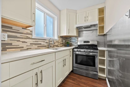 Walk-In Closet Photo of 15488 108a Avenue, Surrey, BC