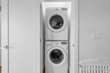 Walk-In Closet Photo of 66 843 Ewen Avenue, New Westminster, BC