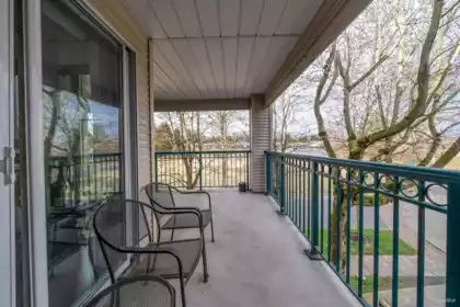 Basement Recreation Room Photo of 204 19528 Fraser Highway, Surrey, BC