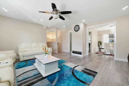 Kitchen Photo of 9112 147 Street, Surrey, BC