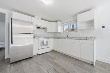 Mudroom Photo of 9112 147 Street, Surrey, BC