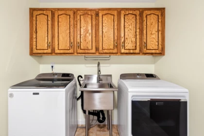 Hot Tub / Spa Photo of 1558 Glen Abbey Drive, Burnaby, BC