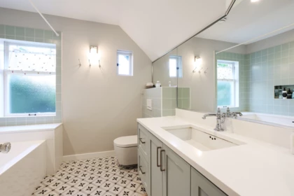 Primary Bathroom Photo of 4291 W 9th Avenue, Vancouver, BC