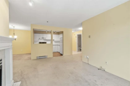 Kitchen Island Photo of 202 1148 Westwood Street, Coquitlam, BC