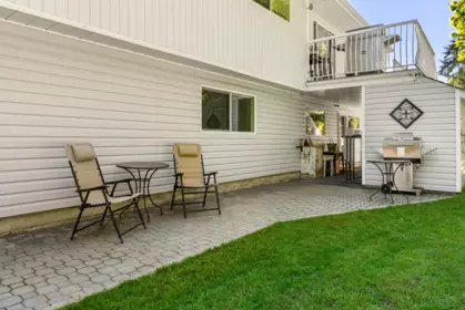 Garden / Landscaping Photo of 905 Eden Crescent, Tsawwassen, BC