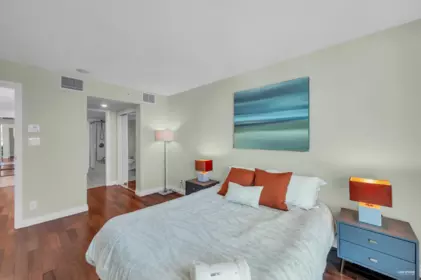 Office / Den Photo of 1206 188 E Esplanade, North Vancouver, BC