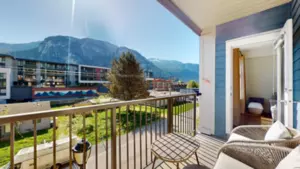 307 1336 Main Street, Squamish, BC