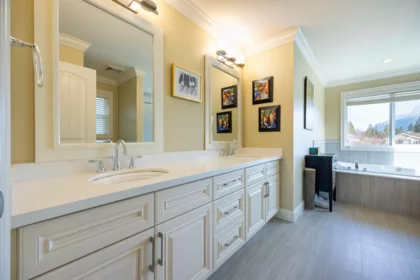 Basement Recreation Room Photo of 1059 Cornell Avenue, Coquitlam, BC