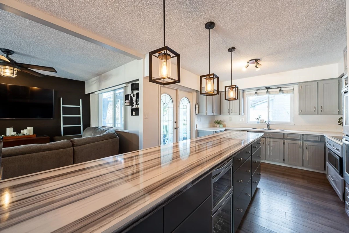 Family Room Photo of 7030 E Brewster Drive, Delta, BC