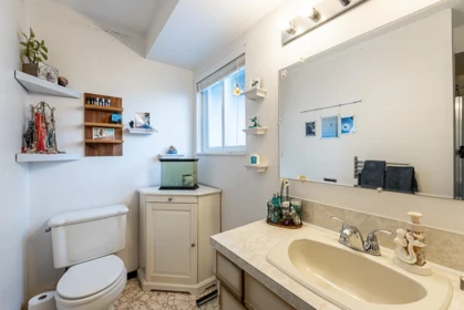 Guest Bathroom Photo of 7030 E Brewster Drive, Delta, BC