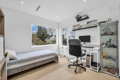 Garage Interior Photo of 2796 E 4th Avenue, Vancouver, BC