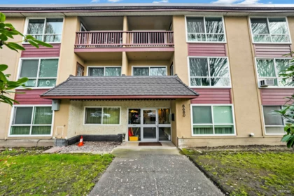 Staircase Photo of 201 8680 Fremlin Street, Vancouver, BC