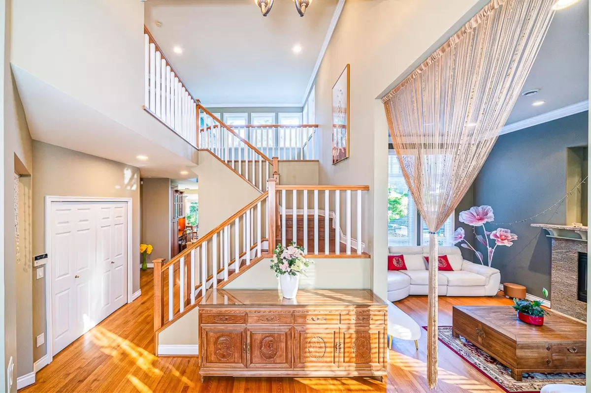 Family Room Photo of 550 Keith Road, West Vancouver, BC
