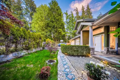 550 Keith Road, West Vancouver, BC, West Vancouver — Single Family Residence for sale