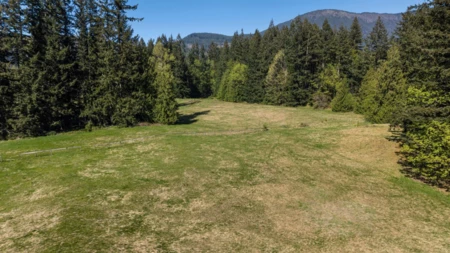 Community Amenities Photo (Clubhouse) of 4888 Haley Road, Ryder Lake, BC