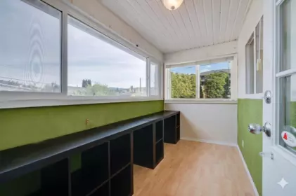 Outdoor Patio Photo of 6591 Winch Street, Burnaby, BC