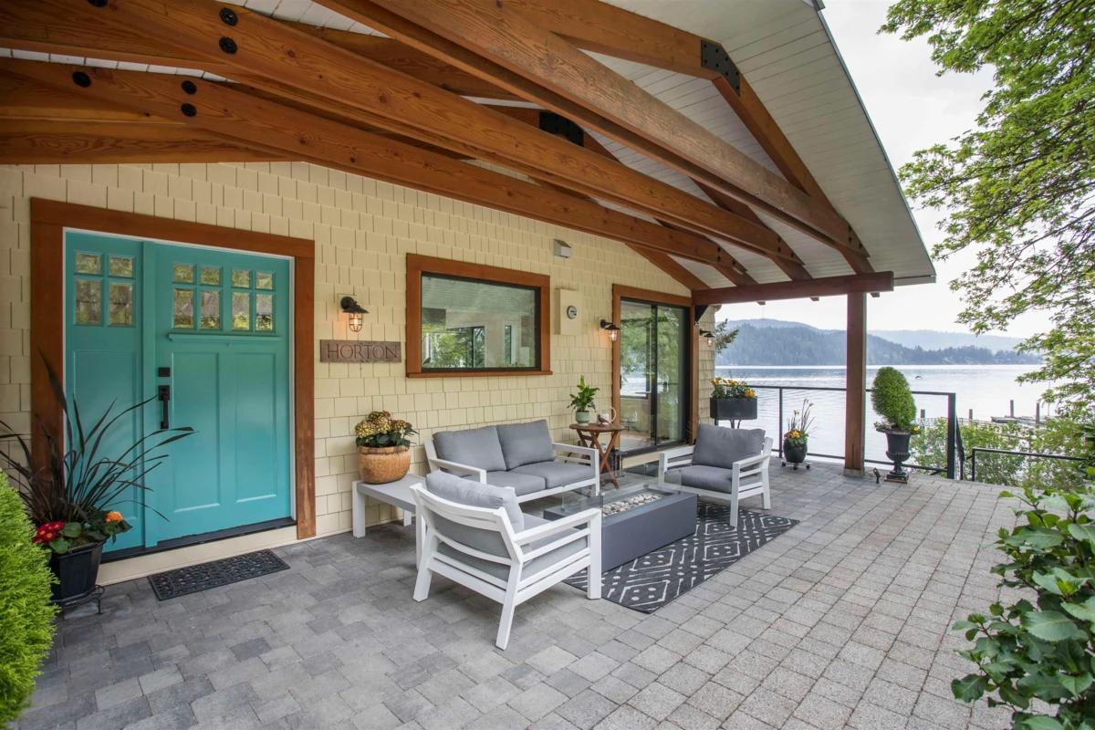 Family Room Photo of 5445 Indian River Drive, North Vancouver, BC