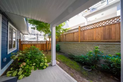 26 9762 182a Street, Surrey, BC, Surrey — Townhouse for sale