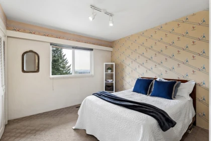 Loft / Bonus Room Photo of 606 Hawstead Place, West Vancouver, BC