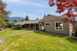 606 Hawstead Place, West Vancouver, BC