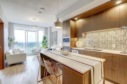 Kitchen Island Photo of 3904 13495 Central Avenue, Surrey, BC