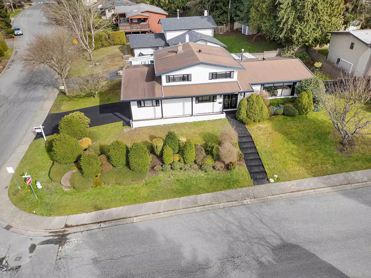 Family Room Photo of 6788 Stoney Crescent, Delta, BC