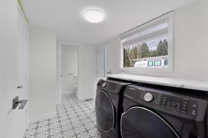Guest Bathroom Photo of 6788 Stoney Crescent, Delta, BC