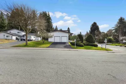 6788 Stoney Crescent, Delta, BC, Delta — Single Family Residence for sale