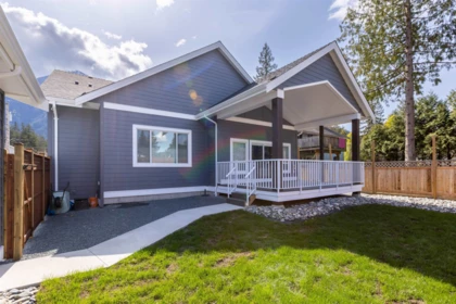 Garden / Landscaping Photo of 63711 Rosewood Avenue, Hope, BC