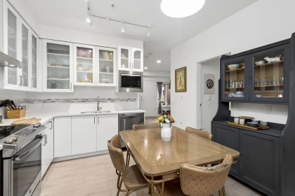 Kitchen Island Photo of 4860 Slocan Street, Vancouver, BC