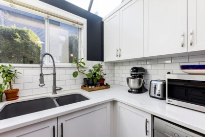 Breakfast Nook Photo of 3132 Lonsdale Avenue, North Vancouver, BC