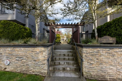 Hot Tub / Spa Photo of 3132 Lonsdale Avenue, North Vancouver, BC