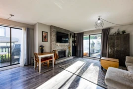 3132 Lonsdale Avenue, North Vancouver, BC