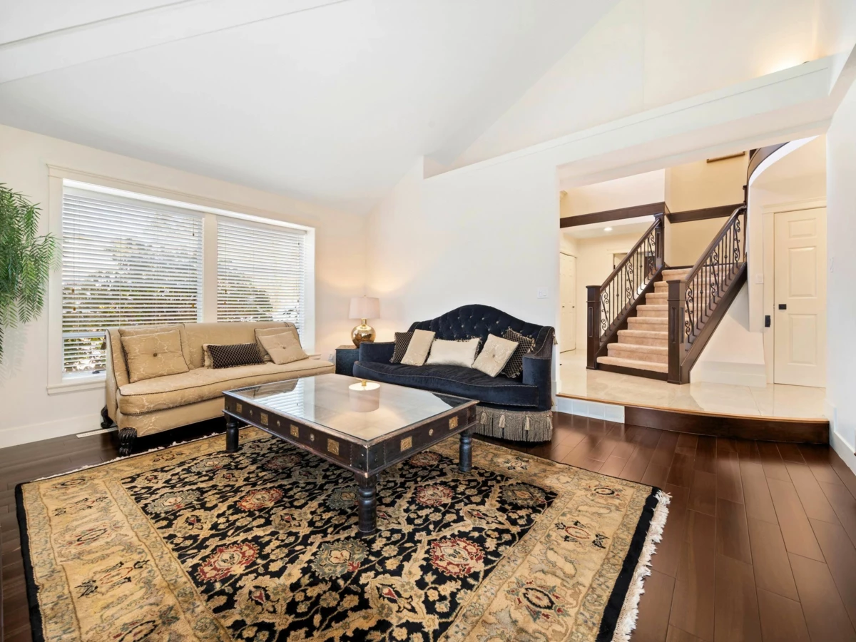 Living Room Photo of 15160 81 Avenue, Surrey, BC