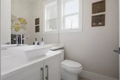 Primary Bathroom Photo of 3399 Derbyshire Avenue, Coquitlam, BC