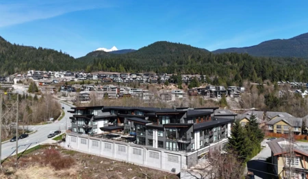 Community Amenities Photo (Clubhouse) of 213 1870 Dowad Drive, Squamish, BC