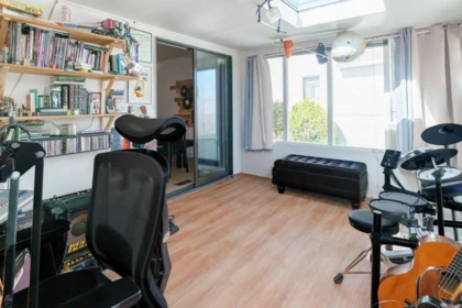 Walk-In Closet Photo of 300 Tenth Avenue, New Westminster, BC