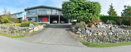 Community Amenities Photo (Clubhouse) of 4926 Laurel Avenue, Sechelt, BC