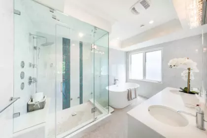 Powder Room Photo of 6200 Goldsmith Drive, Richmond, BC