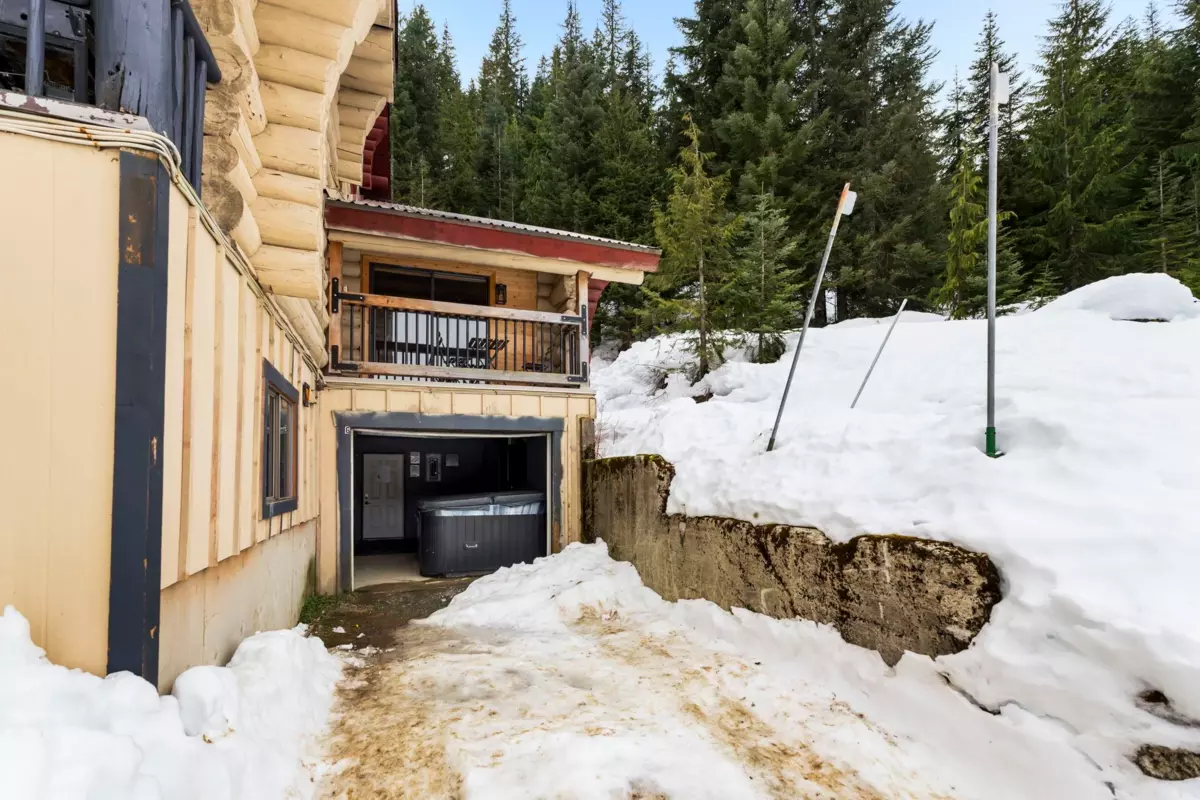Exterior Rear Photo of 6 20649 Edelweiss Drive, Agassiz, BC
