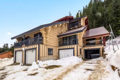 Playground / Recreational Area Near 6 20649 Edelweiss Drive, Agassiz, BC
