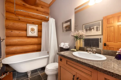 Garden / Landscaping Photo of 7270 Spruce Grove Circle, Whistler, BC