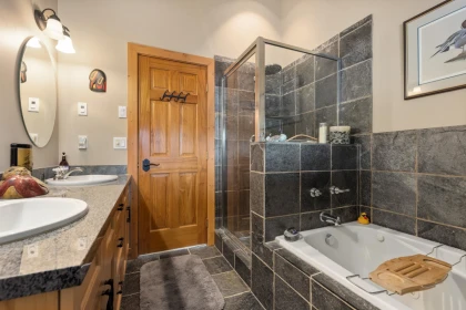Hallway Photo of 7270 Spruce Grove Circle, Whistler, BC