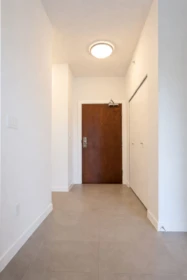 405 5889 Irmin Street, Burnaby, BC, Burnaby — Apartment/Condo for sale
