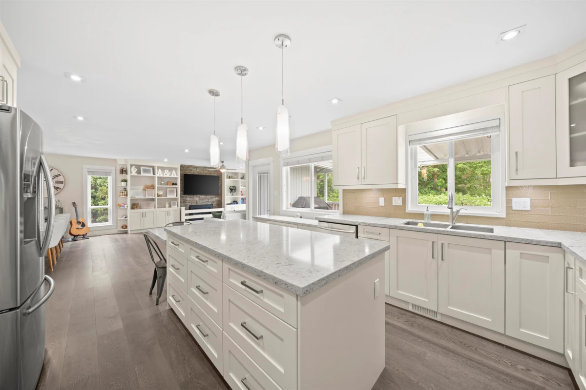 Family Room Photo of 15412 Kilkee Place, Surrey, BC