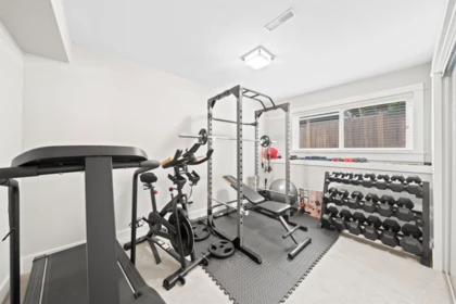 Basement Recreation Room Photo of 15412 Kilkee Place, Surrey, BC
