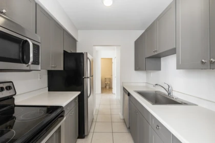 Primary Bathroom Photo of 904 1127 Barclay Street, Vancouver, BC