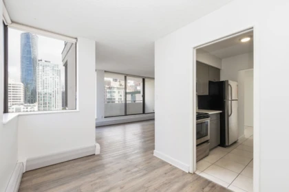Primary Bedroom Photo of 904 1127 Barclay Street, Vancouver, BC